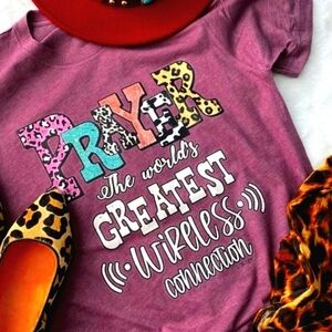 Fabulous Maroon Prayer Graphic Tee sz Large